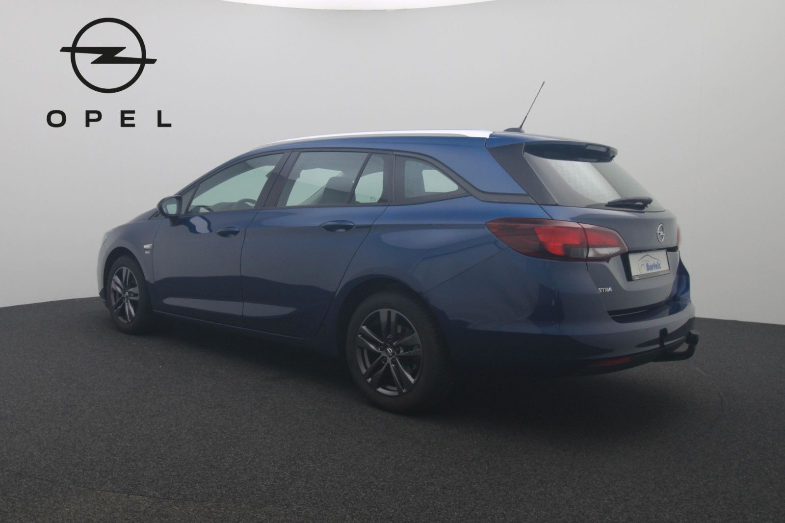 Fahrzeugabbildung Opel Astra K 1.5 Sports Tourer Opel 2020 NAVI LED AHK