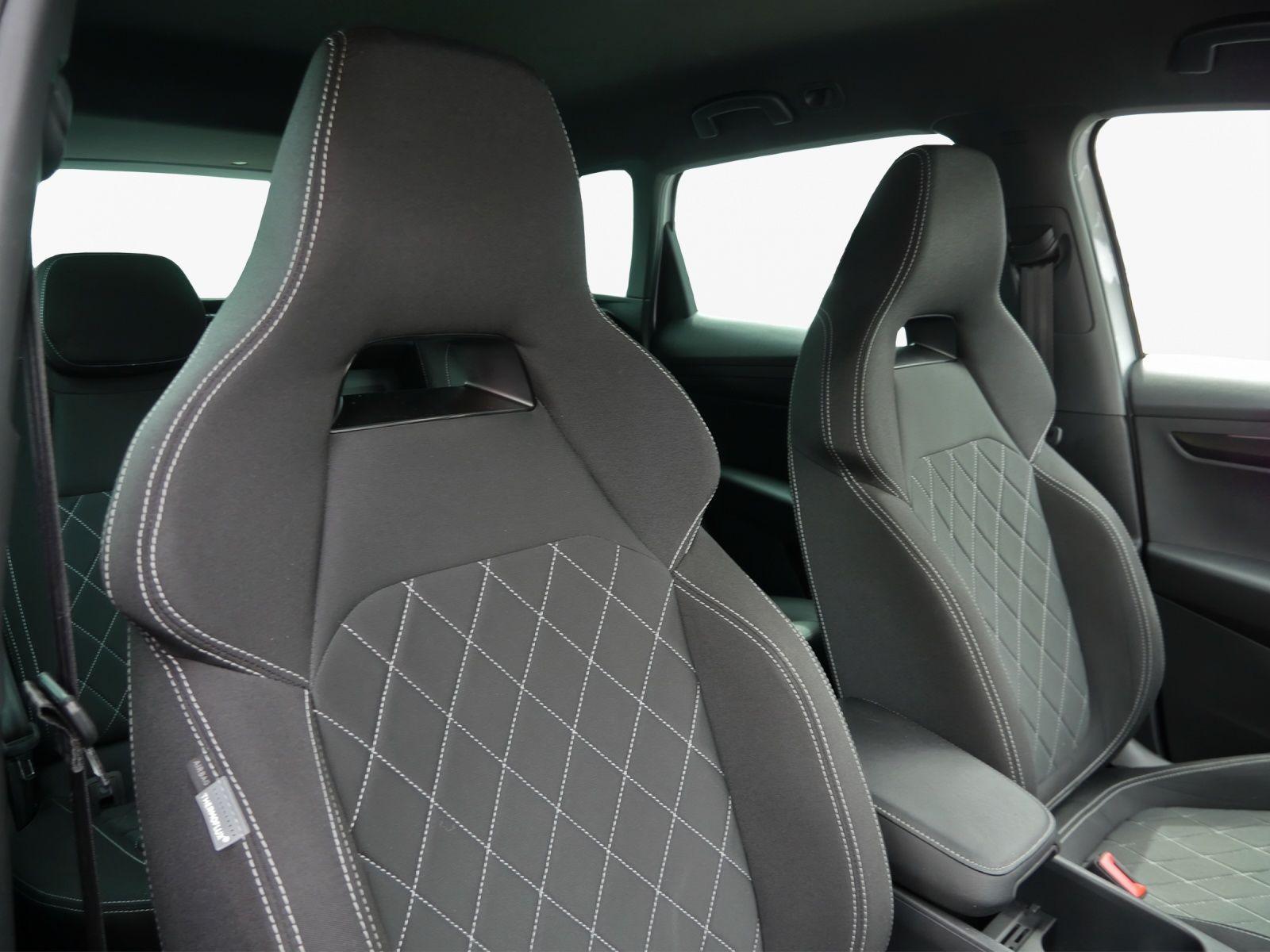 Skoda Karoq Sportline 2.0 TSI 4x4 NAVI RFK ACC DCC, миниатюра 10