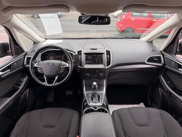 Ford S-Max - 9