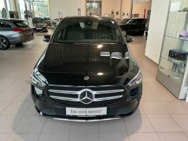 MERCEDES-BENZ B 180 d Navi 7G LED  Progressive PTS SHZ