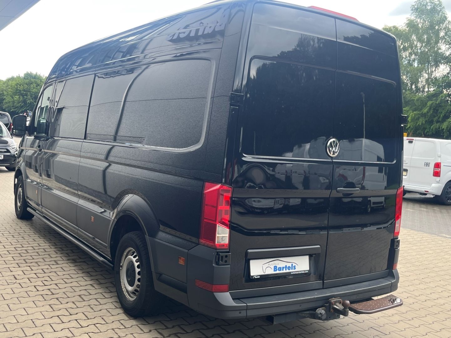 Fahrzeugabbildung Volkswagen Crafter PLUS 35 lang Hochdach FWD Kasten