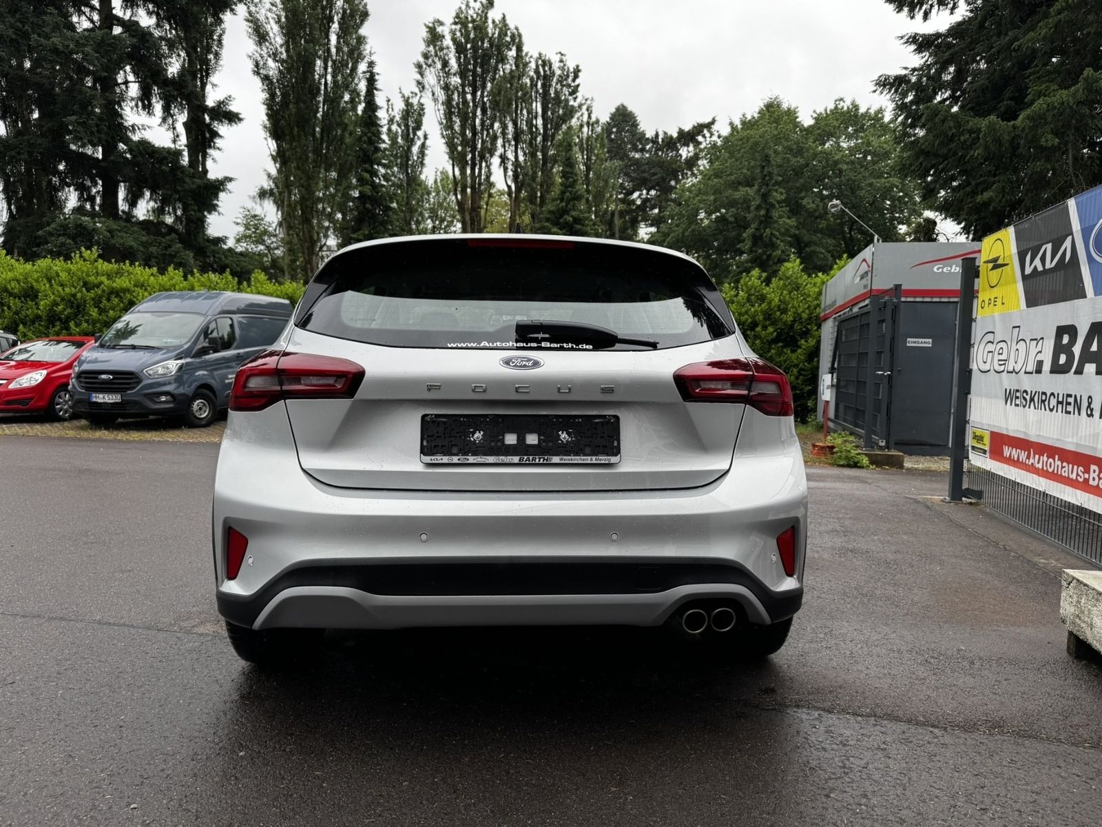 Fahrzeugabbildung Ford Focus Lim. Active, AT,AHK,Winterpaket,Navi