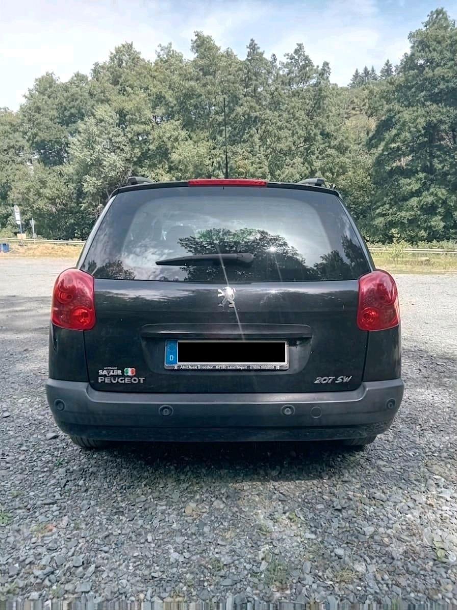 Peugeot 207 2013 — rear view
