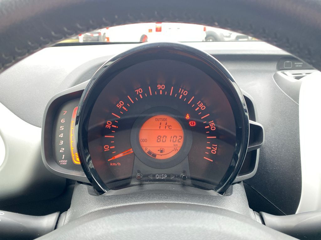 Fahrzeugabbildung Citroën C1 VTi 68 Shine Edition *Klima*Mirrorsceen*Cam*