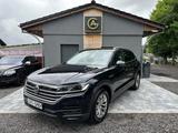 Volkswagen Touareg 3.0TDI 4Motion,2.H,ACC,LED,AHK,LEDER,KAM - Volkswagen Touareg in Rostock