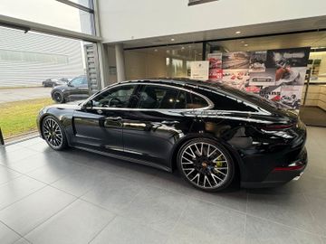 Porsche Panamera - 3
