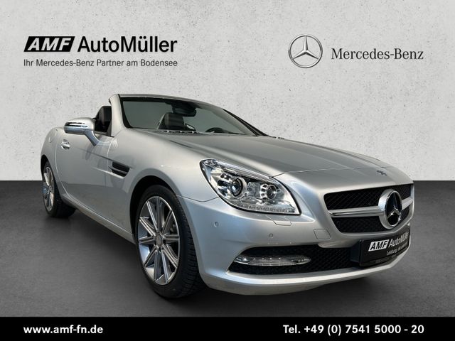 Mercedes-Benz SLK 200 Roadster PANO+AIRSCARF+ILS BI-XENON+PDC+