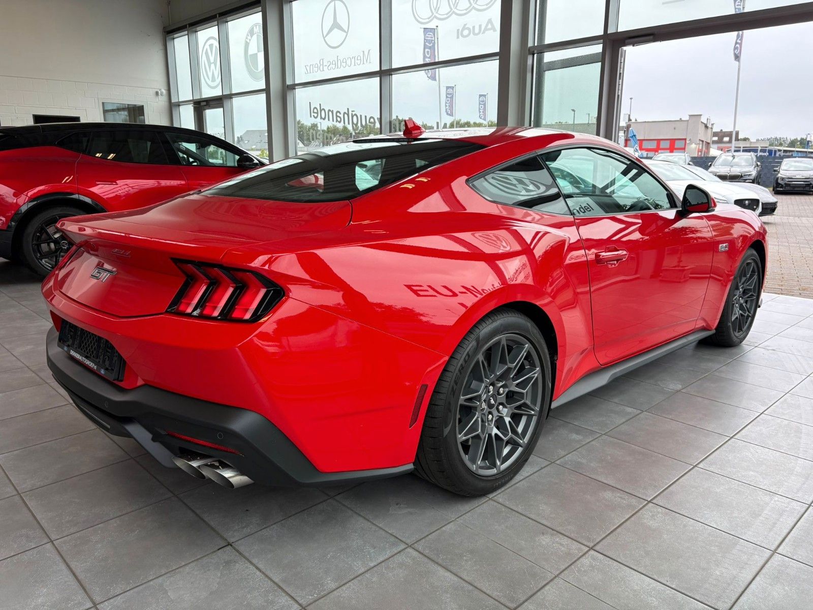 Fahrzeugabbildung Ford Mustang Fastback 5.0 Ti-VCT V8 328 GT/Sofort
