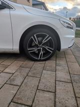 Volvo V40 D3 Geartronic R Design R Design - Volvo V40 Limousine R design mit Diesel-Antrieb