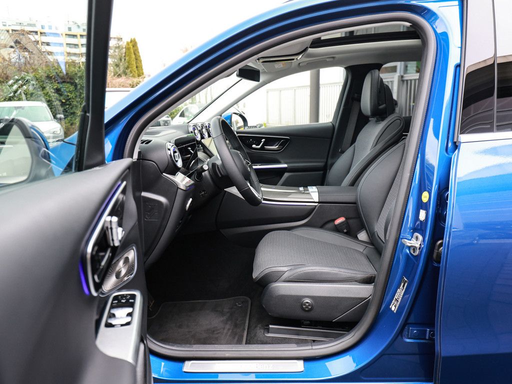 Mercedes-Benz GLC 300 de 4M Avantgarde Premium+ AHK Distr. LED foto 14
