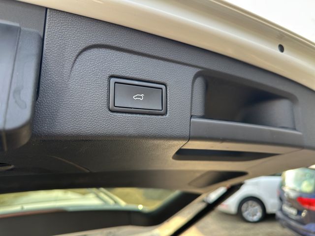 Touran 2.0 TDI Comfortline DSG