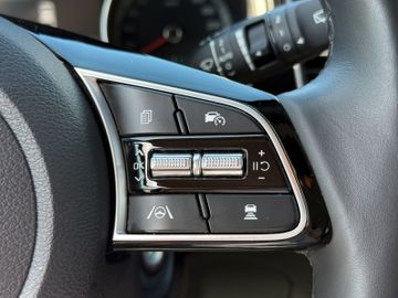 Kia Ceed 1.5 T DCT Vision Navi Sitzheizung Kamera