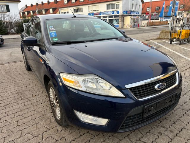 Ford Mondeo Limosine 2,0 Benzin