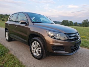 Volkswagen Tiguan - 6