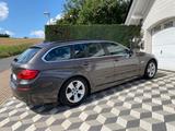 BMW 525dA   "EXCLUSIVE" 1. HAND  BI-XENON PDC - BMW 520 aus 2011: Kombi