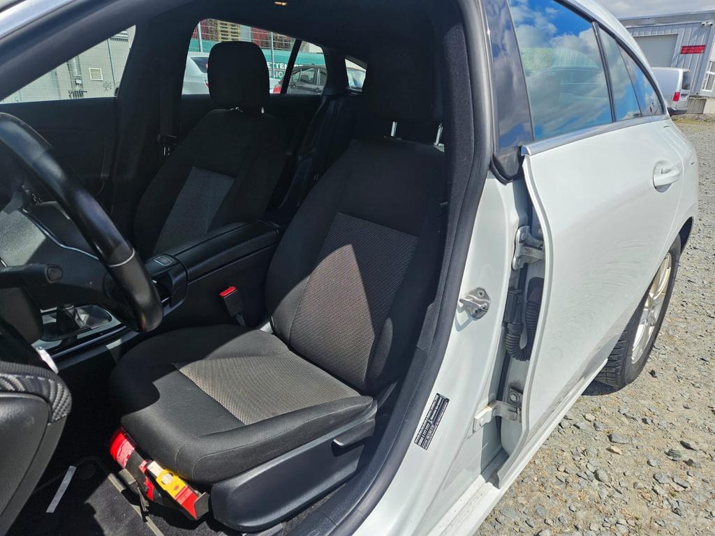 Mercedes-Benz CLA 180 Shooting Brake