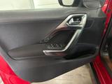 Peugeot 2008 Allure 1.2 PT 110 Automatik+SHZ+Navi+CAM+DA - scheckheftgepflegte Peugeot 2008