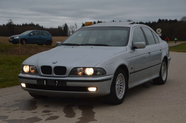 BMW 523i/LED/Sportauspuff/08.25Tüv/SWAP M52B25