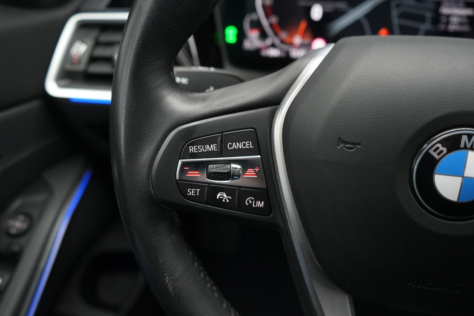 BMW 320 d Sport Line ACC/Virtual/Carplay/LED foto 16