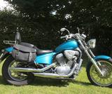 Honda  VT 600 C Shadow blau mit Koffer und Extras - HONDA VT 600 C SHADOW