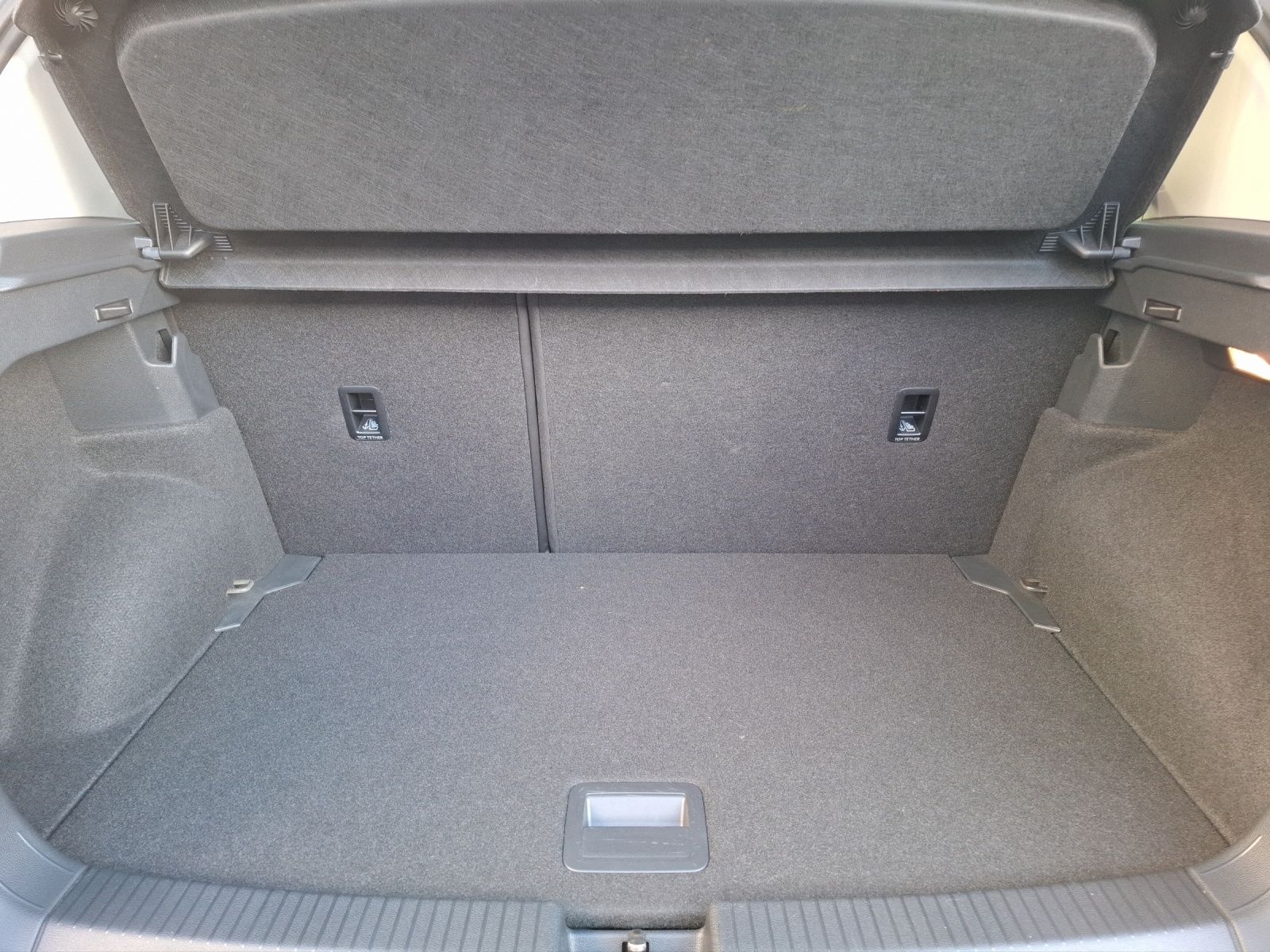 Fahrzeugabbildung Volkswagen T-Cross TSI Life DSG Navi AID RFK SH LM