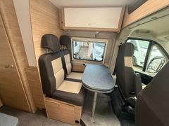 Roadcar R 600*AHK*RFK*MARKISE*