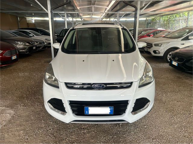 Ford Kuga 2.0 TDCI 150 CV S&S 4WD Titanium