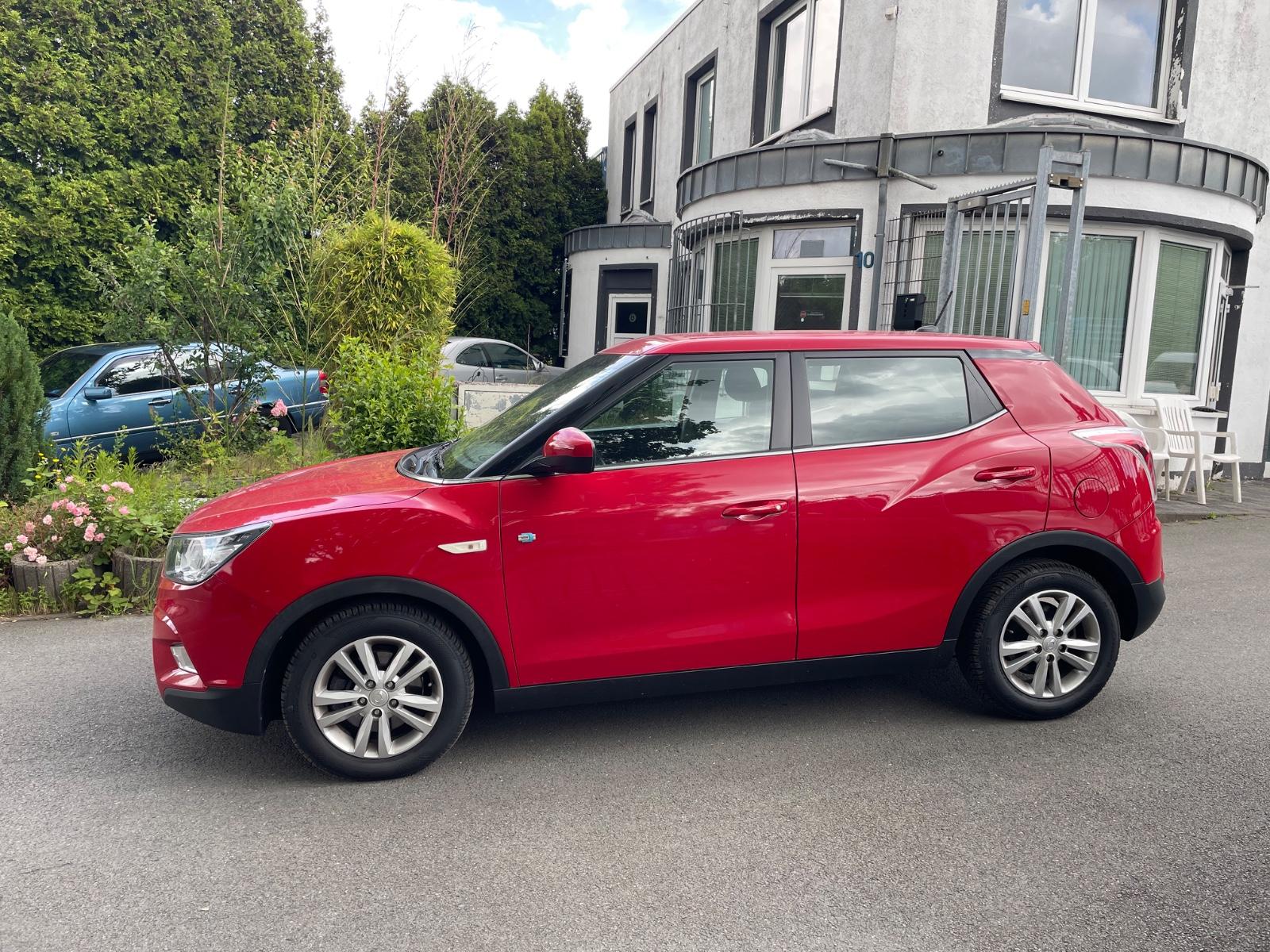 Ssangyong Tivoli 1.6 e-XDi 160 SAPPHIRE 2WD