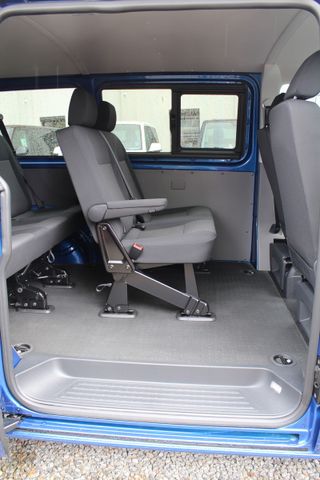 Volkswagen T6.1 Kombi 150PS LED AHK ACC 7-Sitzer Standhzg.
