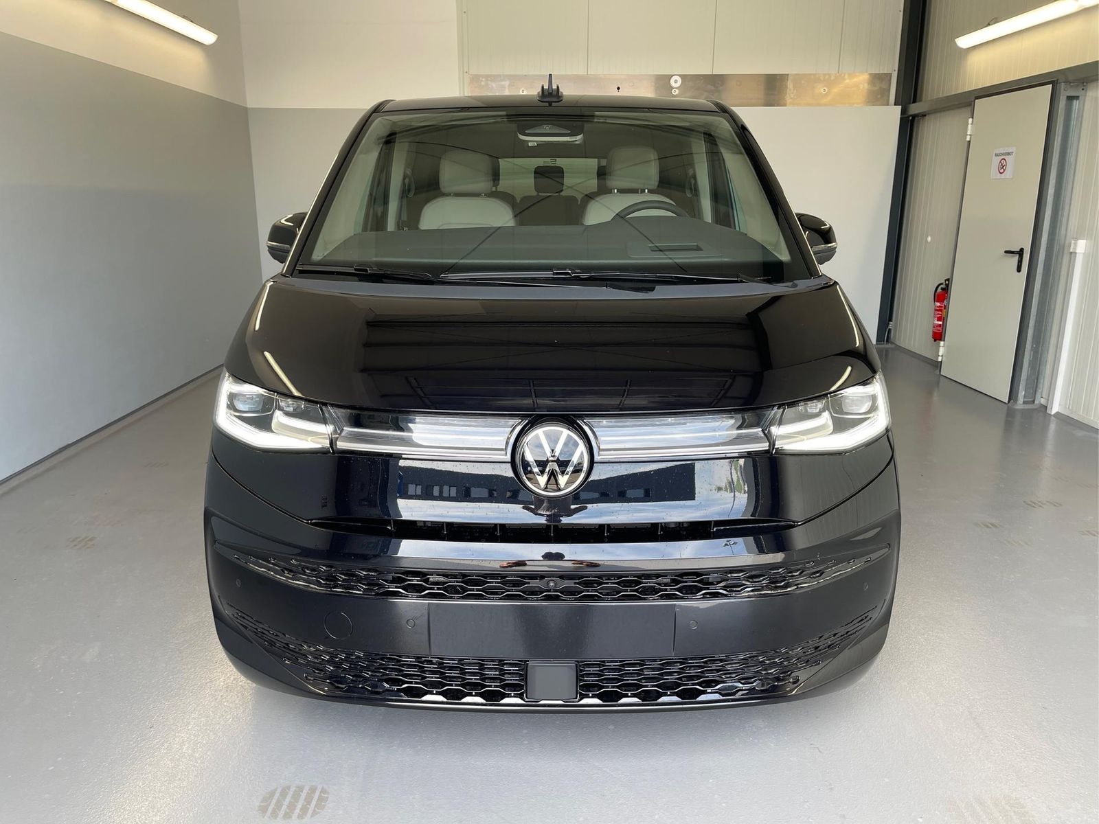 Volkswagen T7 Multivan Style eHybrid 4Motion LÜ 7Si+360°... imagem 2