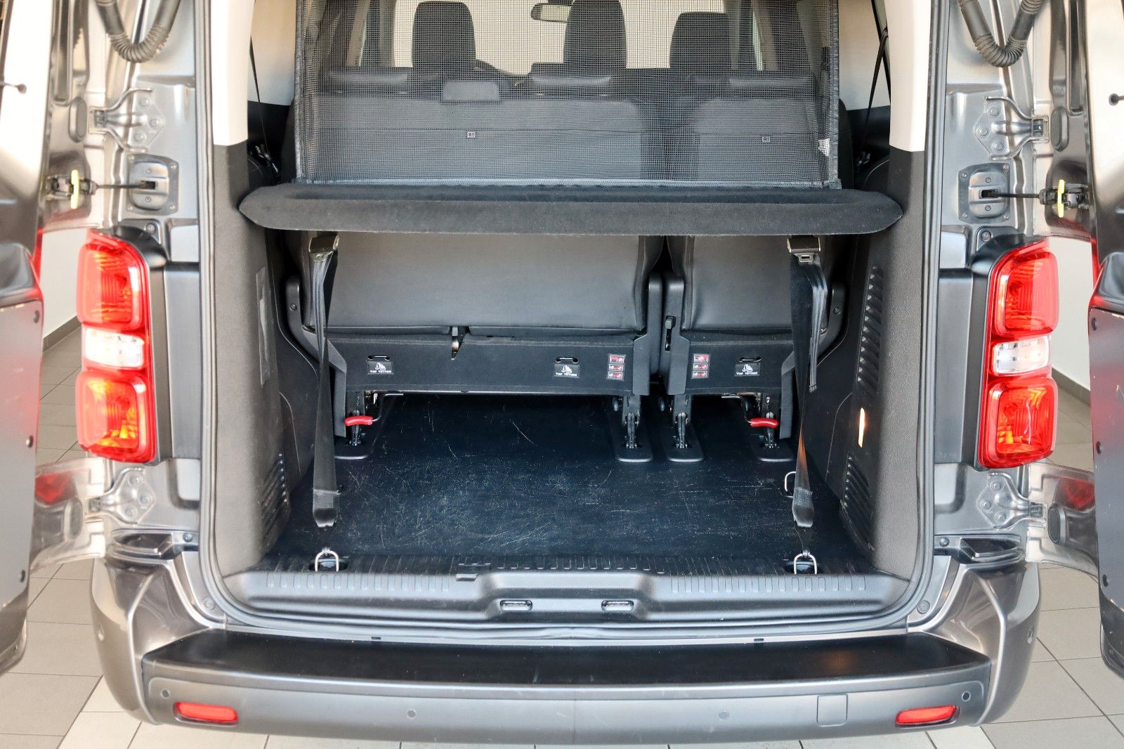 Fahrzeugabbildung Toyota Proace Verso Shuttle L2 Comfort 9 Si.,Leder,Navi