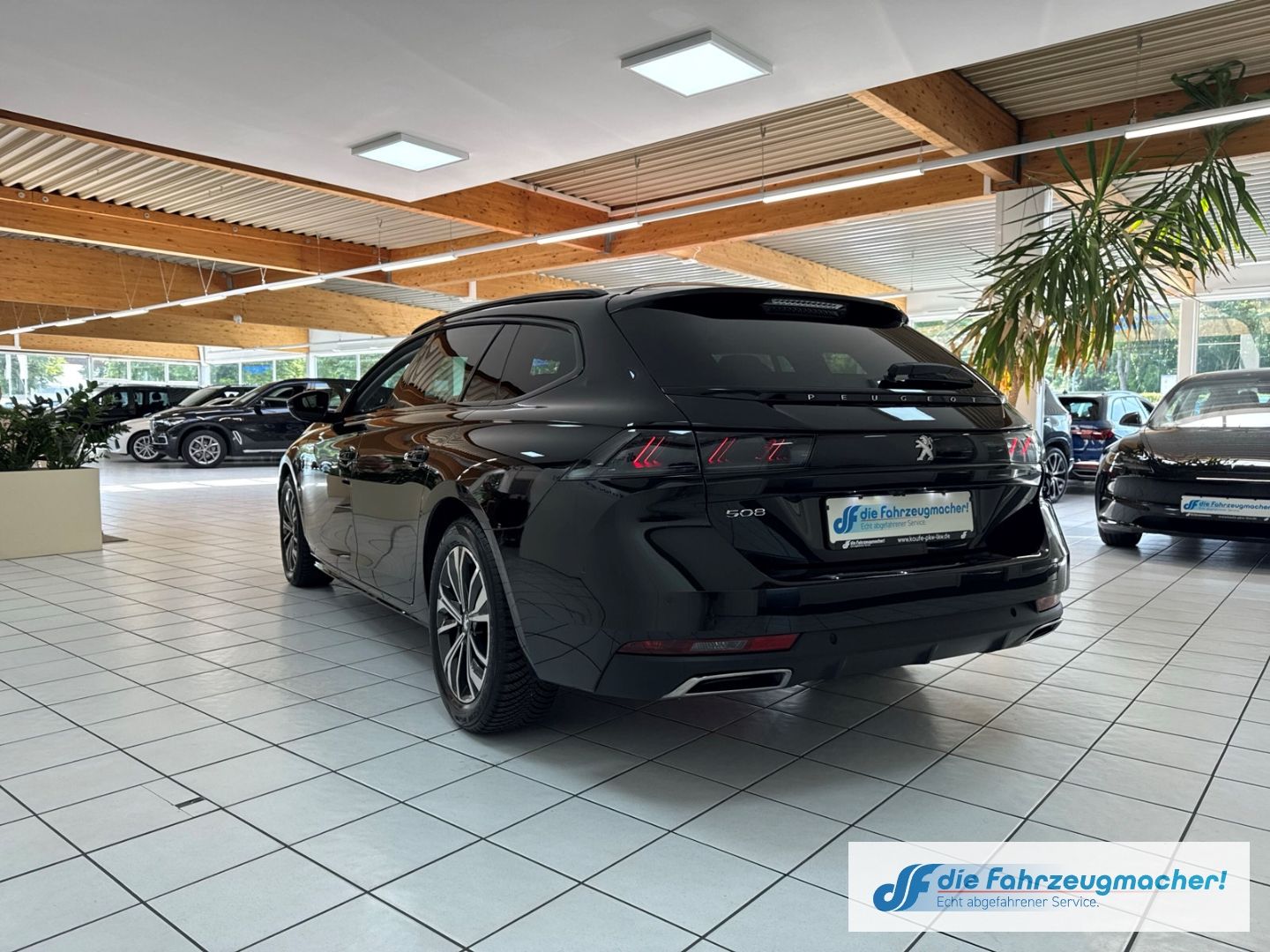Fahrzeugabbildung Peugeot 508 SW Allure Pack 1.5 BlueHDi 130 EU6d Navi 360
