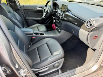 Mercedes B 180 - 7