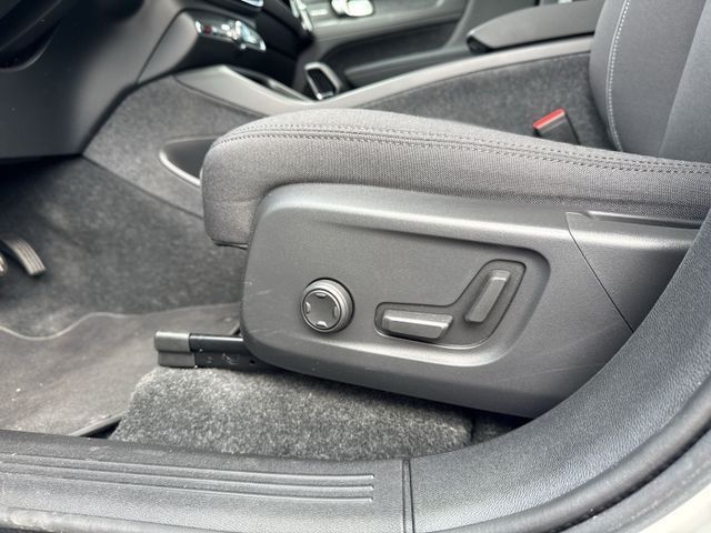 Fahrzeugabbildung Volvo C40    Ultimate Recharge Pure Electric #AWD #Har