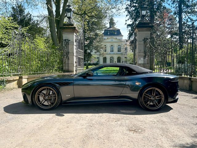 Aston Martin DBS Superleggera Volante Q Sonderlackierung