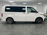 Volkswagen T6 Multivan Family FWD/NAVI/PDC/SHZ/DAB/CARPLAY - Volkswagen T6 Multivan mit Diesel-Antrieb: Van, Automatik