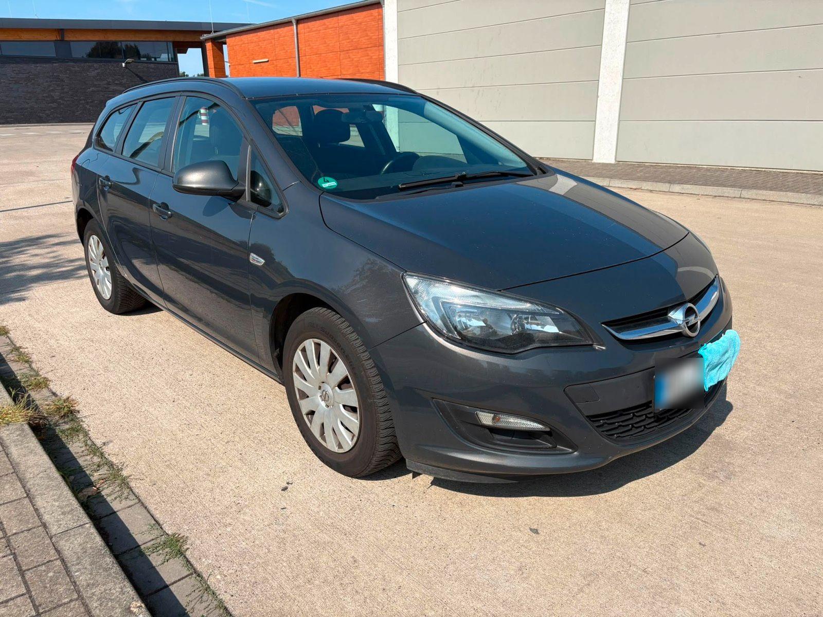 Opel Astra, 2015
