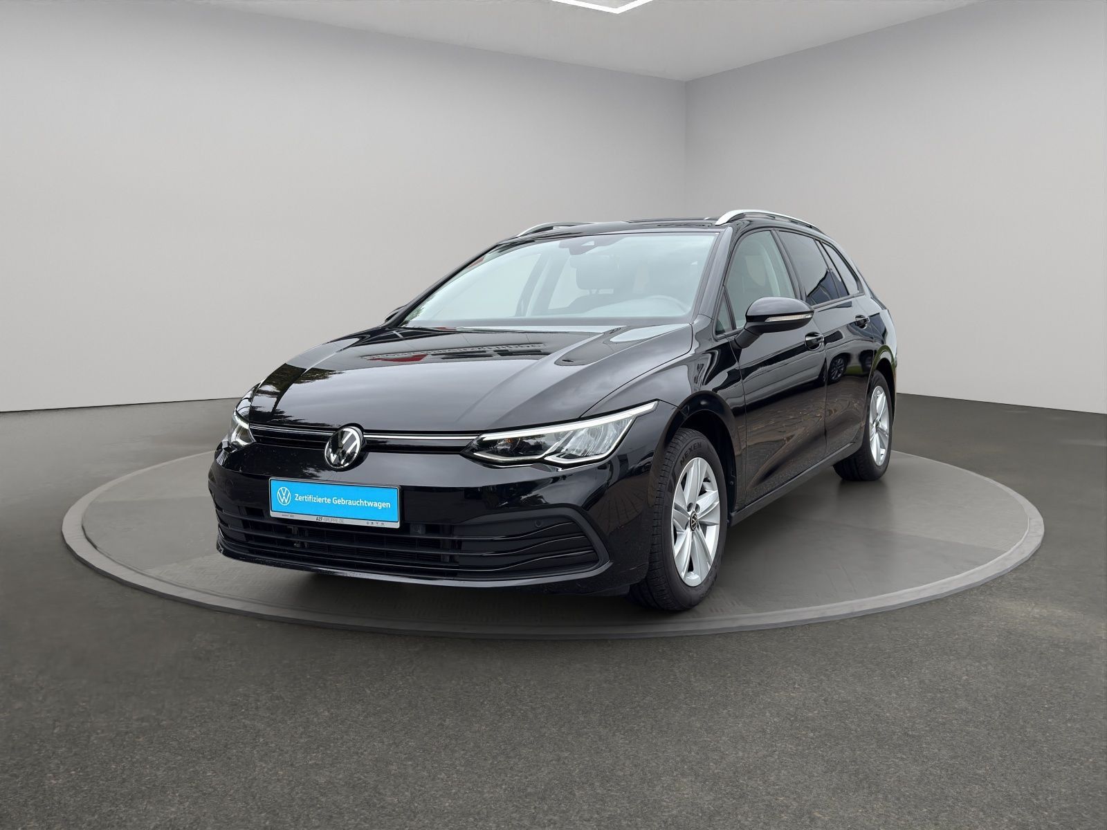 Volkswagen Golf VIII Variant 2.0 TDI DSG Life AHK NAVI LED foto 2
