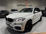 BMW X5/xDrive 30 d/M-PAKET/AHK/LED/TOTW/4-ZONEN - BMW X5 mit Diesel-Antrieb: Alcantara