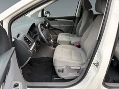 Fahrzeugabbildung Seat Alhambra Style 2.0 TDI 1.Hand AHK Tempom. Klima