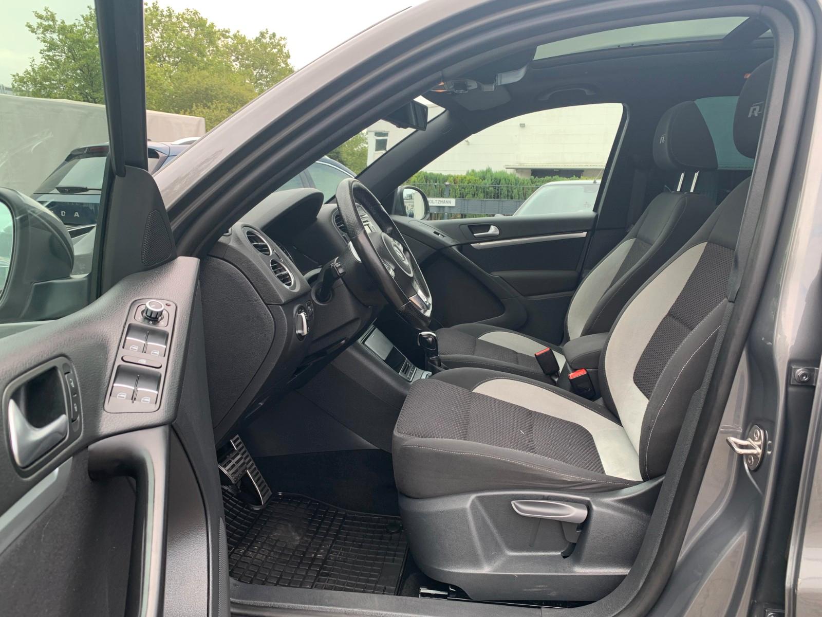 VOLKSWAGEN TIGUAN 2.0 TDI 140ch DSG 4MOTION R-LINE - TOIT PANORAMIQUE - ATTELAGE - XÉNON - SIÈGES CHAUFFANTS