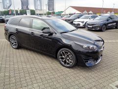 KIA Ceed Sportswagon 1.6 Plug-in Hybrid Platinum KIA Ceed Sportswagon 1.6 Plug-in Hybrid Platinum