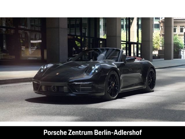 Porsche 992 (911) Carrera 4 GTS Cabriolet