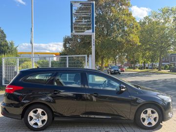 Ford Focus - 4