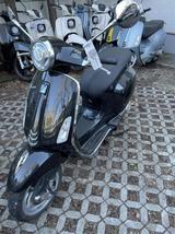 Vespa Primavera 50 LED USB LM - VESPA 50