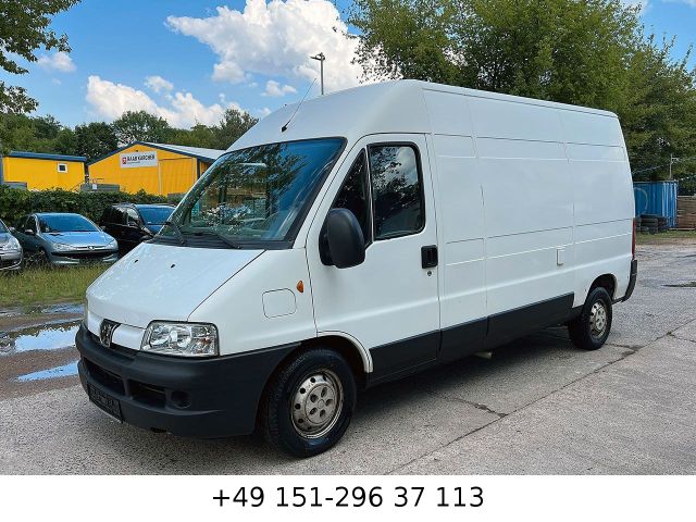 Peugeot Boxer 2.8 TD mit Bett