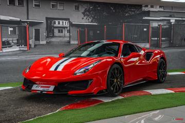 Ferrari 488 Pista 2019