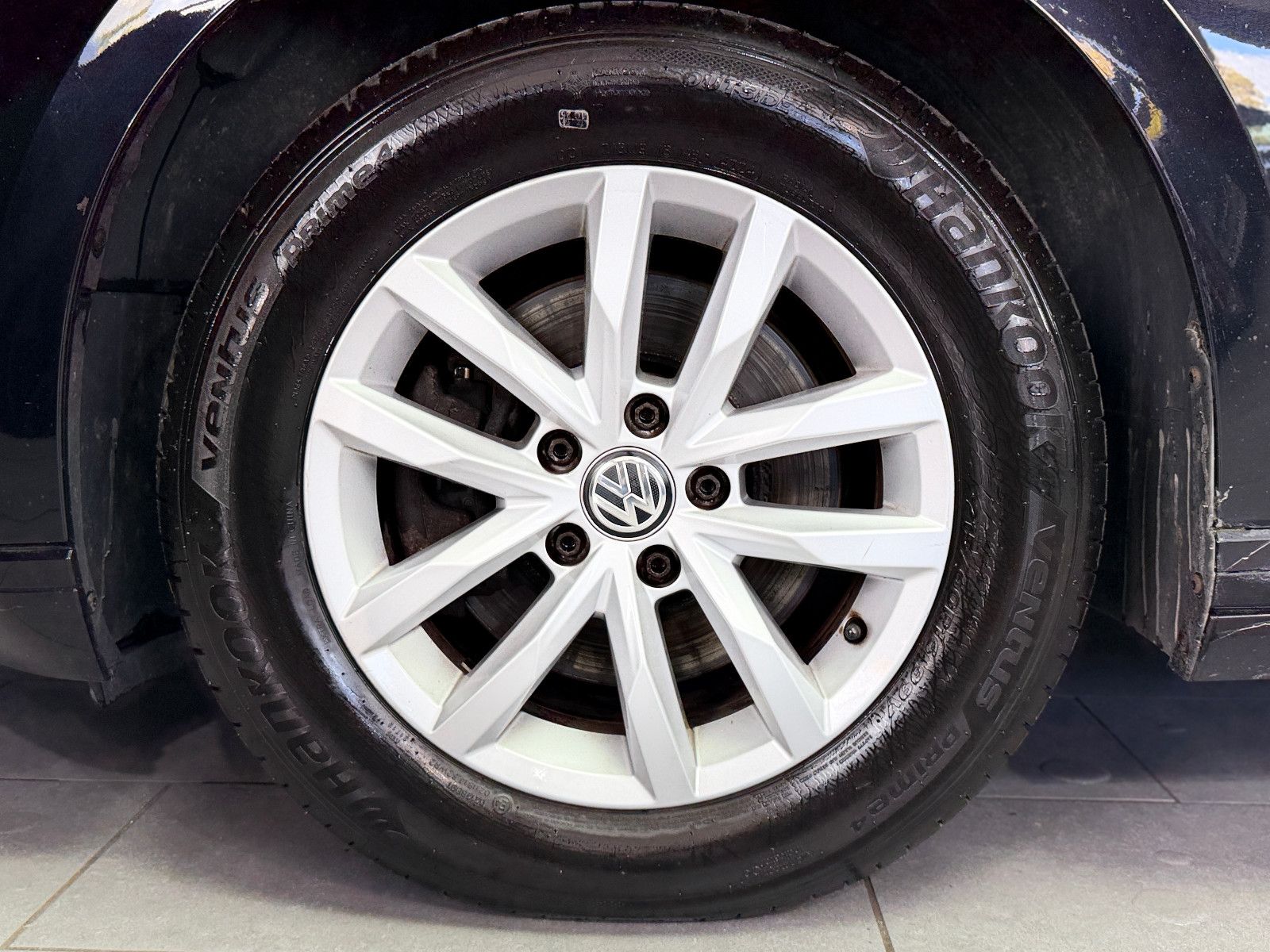 Fahrzeugabbildung Volkswagen Passat Variant Comfortline|NAVI|PDC|2-HD