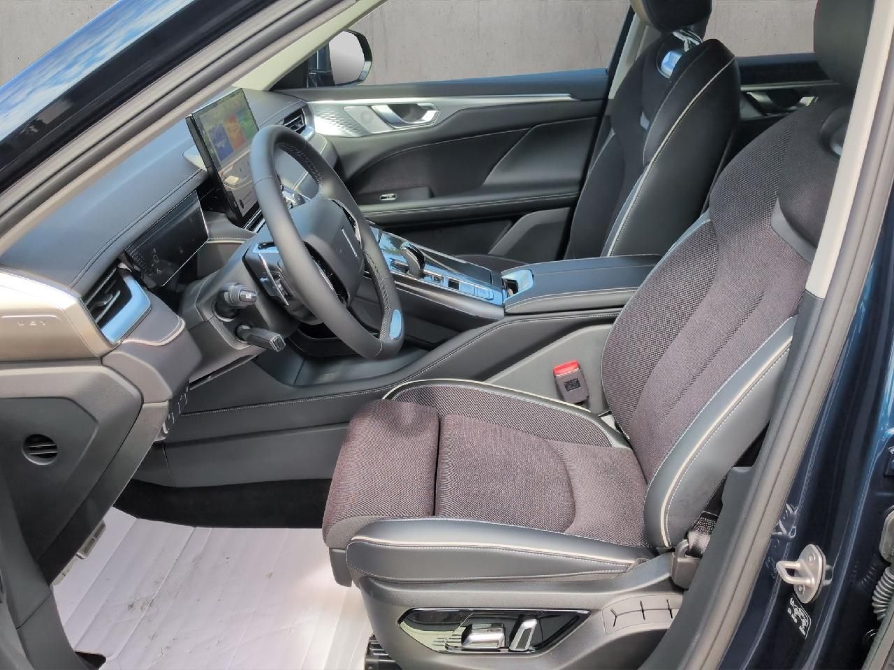 Fahrzeugabbildung GWM Wey 05 2.0 PHEV 350 kW AWD Premium
