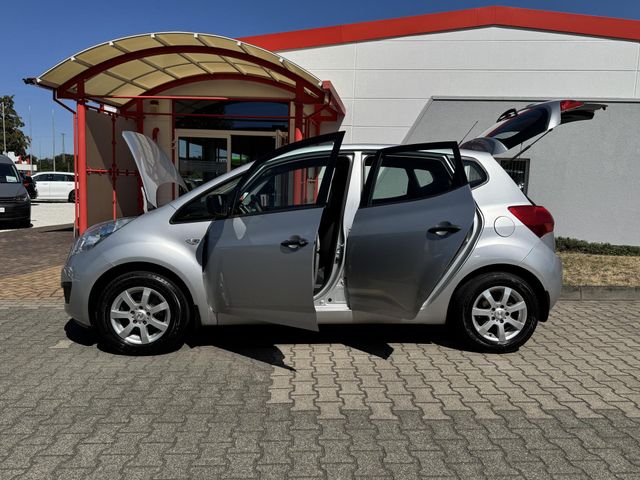 KIA Venga — Foto 5